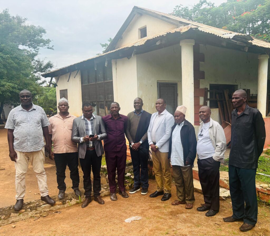 Ntemi Makwaia III wa XXIII wa Busiya Jana 08.01.2026 alitembelea kata ya Kolandoto